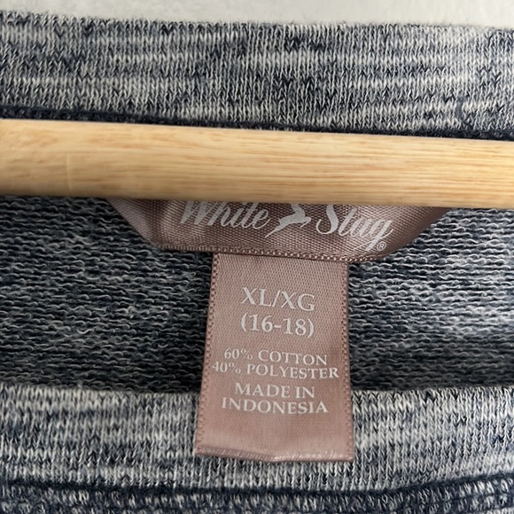 White Stag cotton/polyester ladies pullover. Blue gray mix colour size XL. - Picture 2 of 8